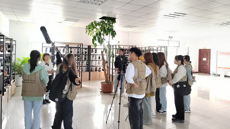 企业宣传片拍摄器材如何选？关键在于这几点**